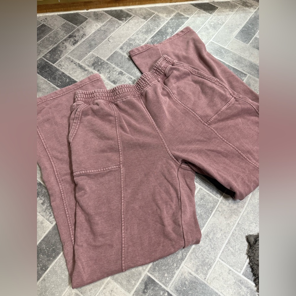 Wide leg joggers